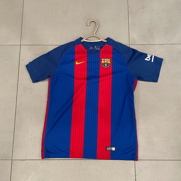 Authentic 2016-2017 Barca Game Shirt Dry Fit - Picture 2 of 5